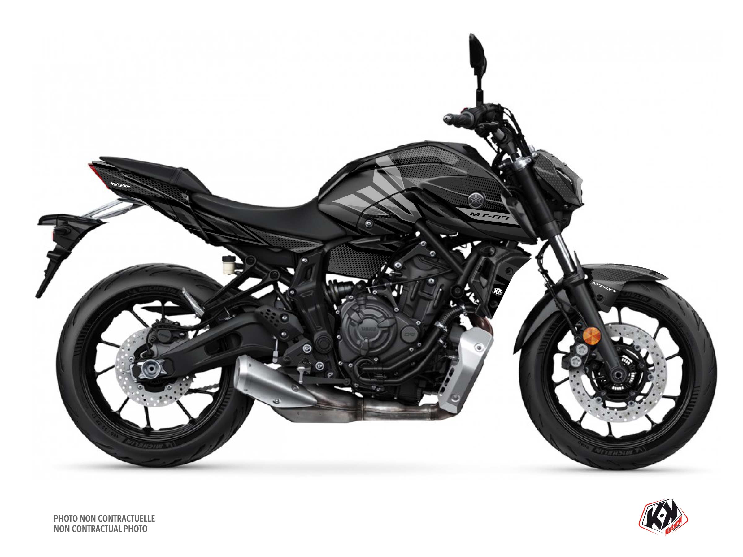 Yamaha MT 07 Street Bike Mantis Graphic Kit Black